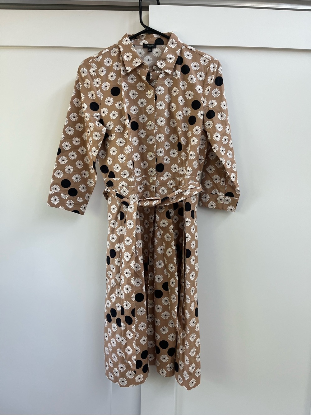 Talbots Beige Daisy Print Shirt Dress with Black Dots